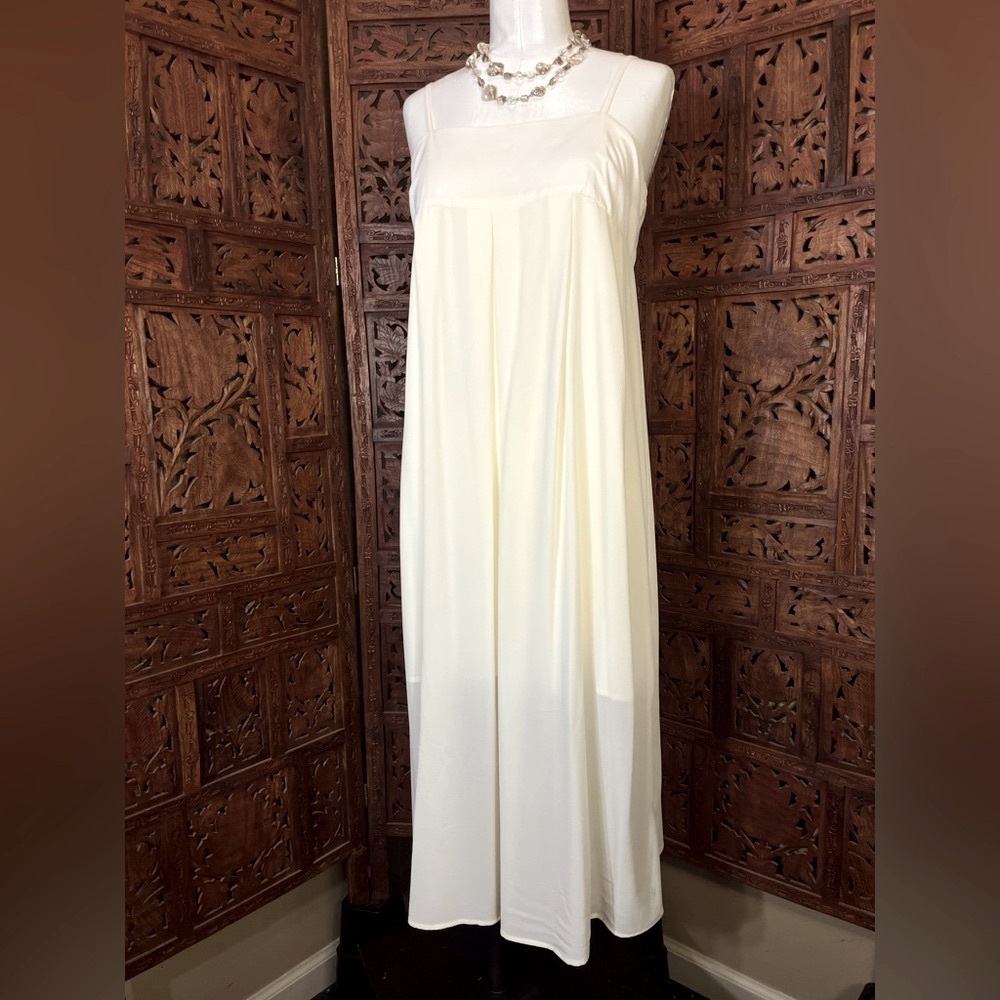 🏷️ NWT Who What Wear  Tea Length Maxi Dress Empire Cut Sleeveless & Backless